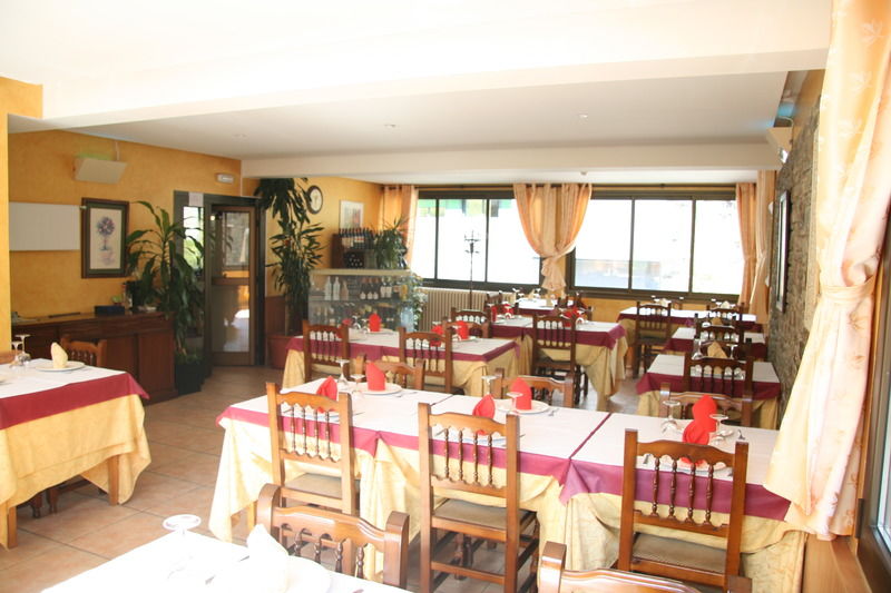 Hotel Sucara La Cortinada Exterior photo